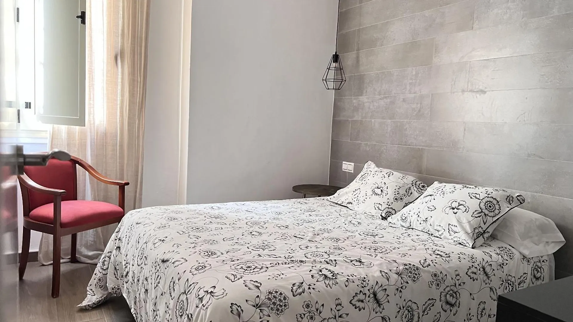 Suites La Merced Malaga Apartment